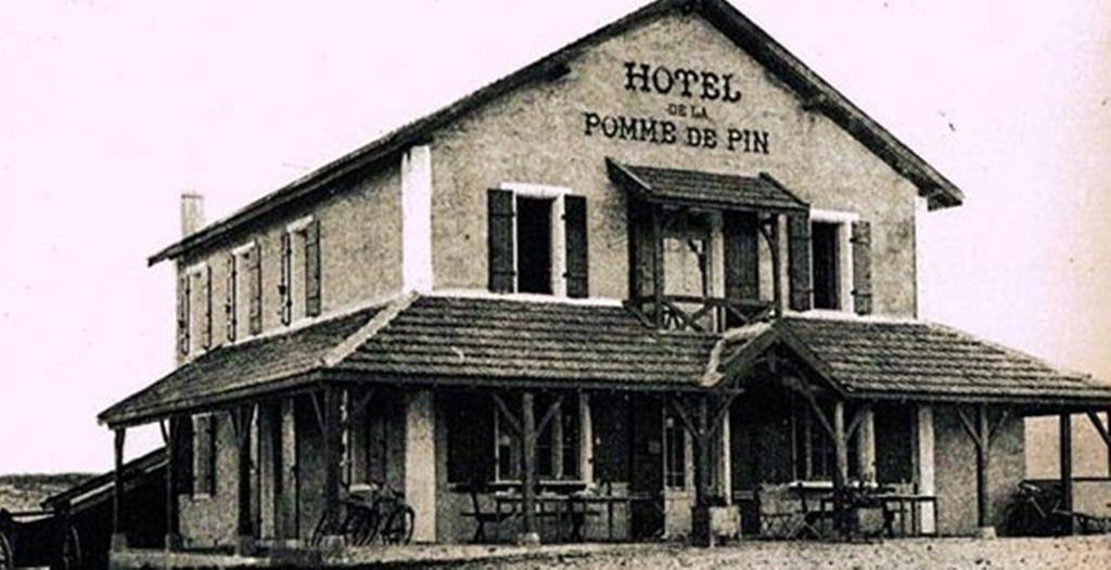 Hotel De La Pomme De Pin 뷰부코레방 외부 사진