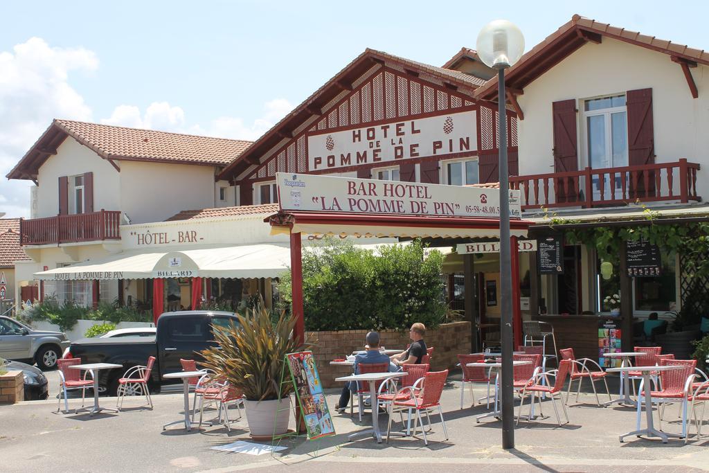 Hotel De La Pomme De Pin 뷰부코레방 외부 사진