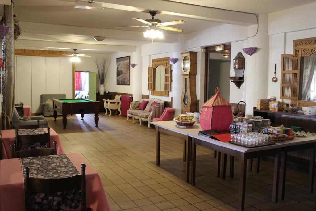 Hotel De La Pomme De Pin 뷰부코레방 외부 사진